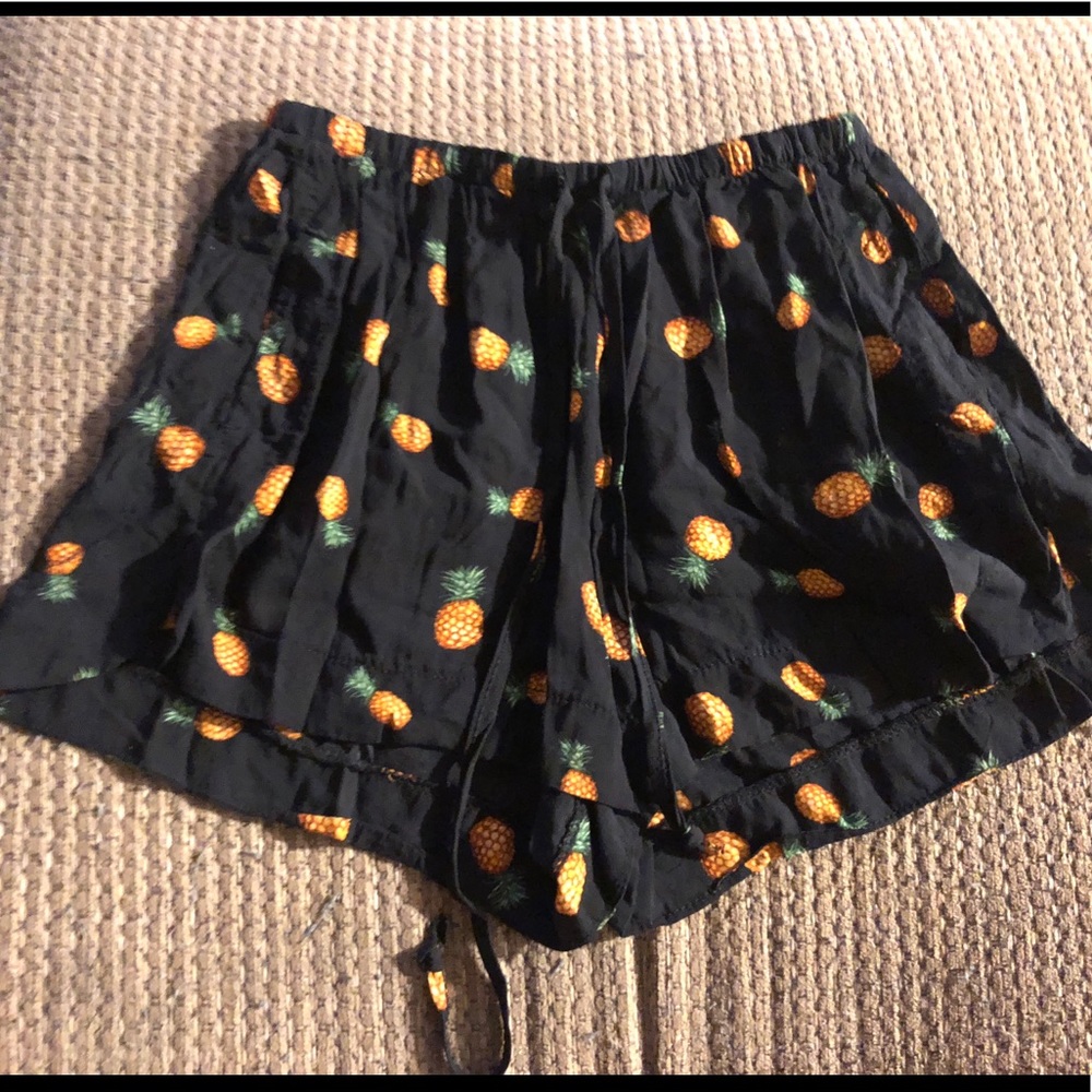 pineapple shorts